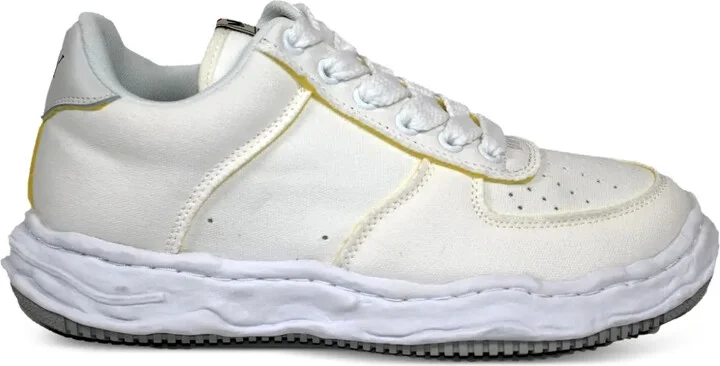 Wayne sneakers