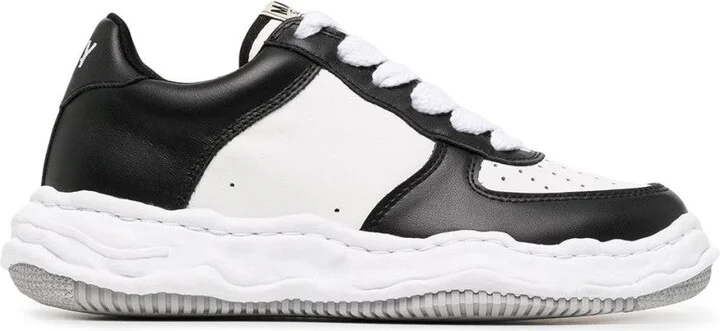 Wayne Sneakers