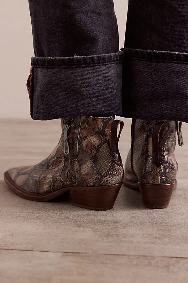 We The Free Atwater Pointed Boots - Image 3