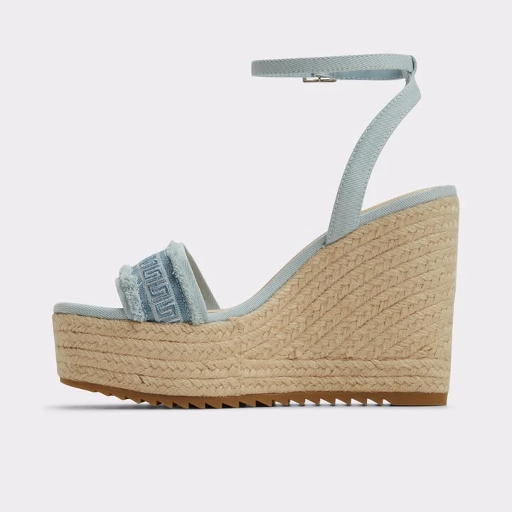 Wedge sandal - Image 3