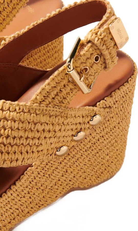Wedge sandals with raffia effect - Image 6