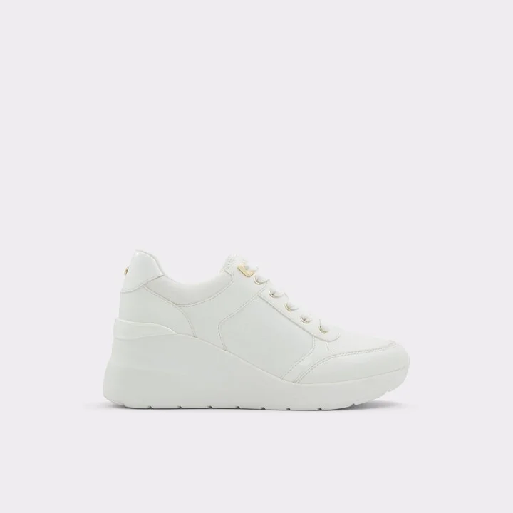 Wedge sneaker