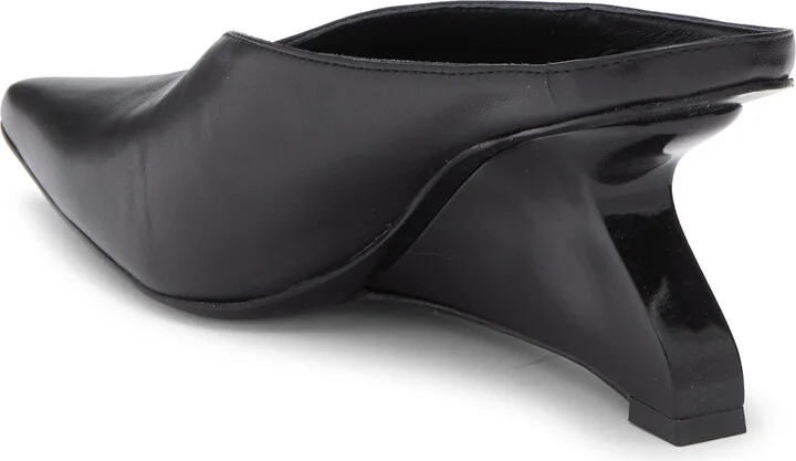 Wei Pointed Toe Pump - Image 2