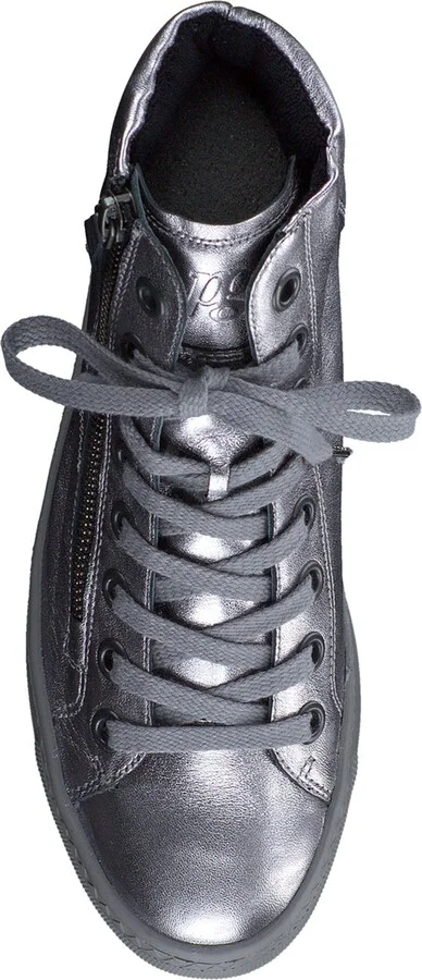 Wells High Top Sneaker - Image 11