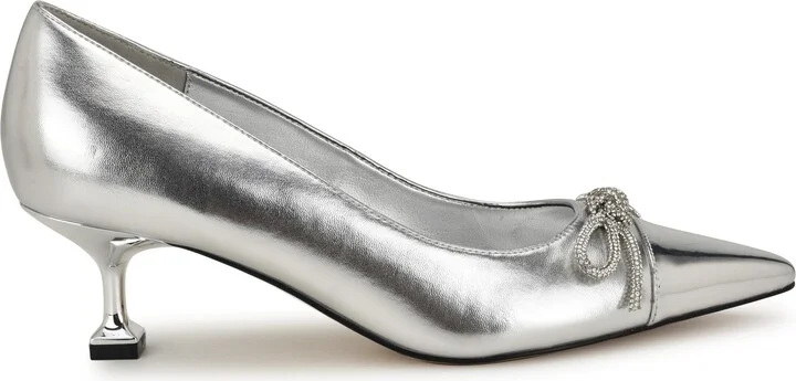 Wendon Pointed Cap Toe Kitten Heel Pump - Image 2