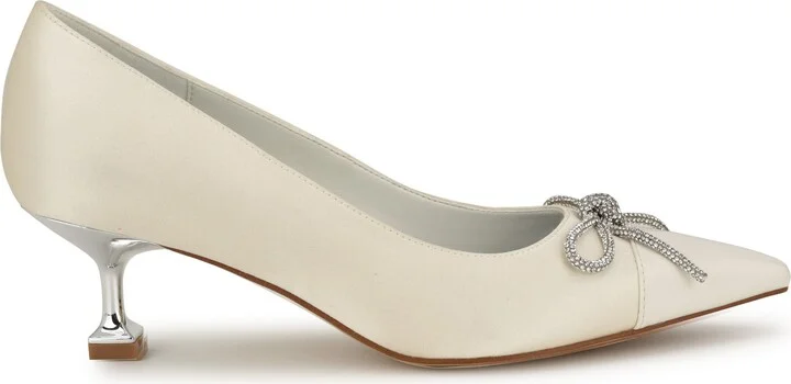 Wendon Pointed Cap Toe Kitten Heel Pump - Image 8