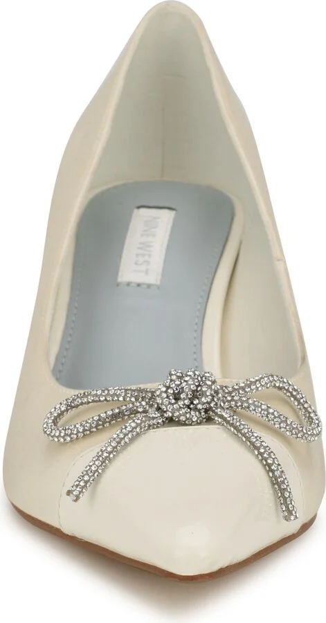 Wendon Pointed Cap Toe Kitten Heel Pump - Image 9