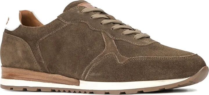 West Sneaker