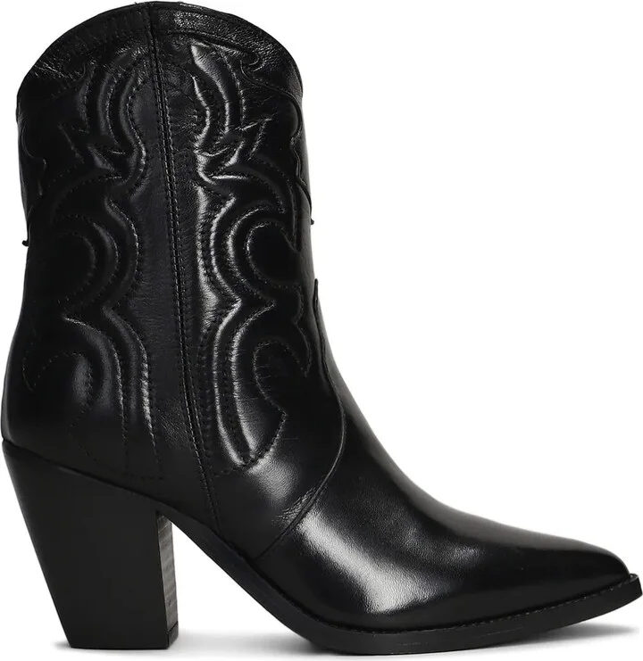 Western-style ankle boots