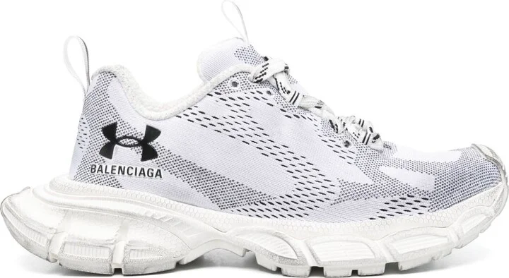 White 3XL Sneakers