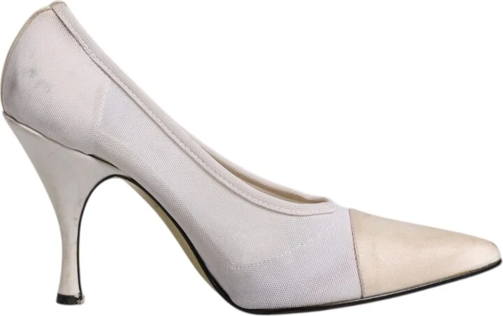 White Beige Leather High Heels Pumps Women's Shoes (Pre-Owned)