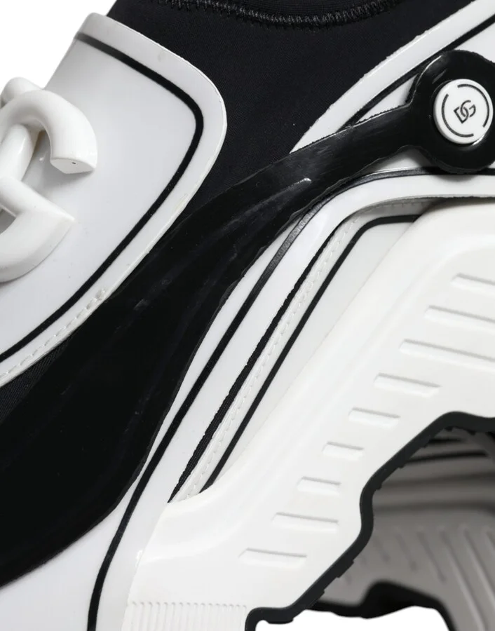 White Black Logo Plaque Daymaster Sneakers Men's Shoes - Image 6