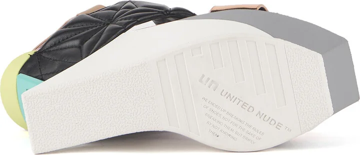 White / Black / Neutrals Delta Wedge Puffy - Timeless Mix - Image 7