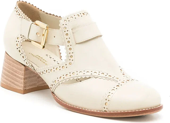 White City cut-out pumps - Image 2