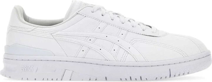 White Fabric Vic Nbd Sneakers