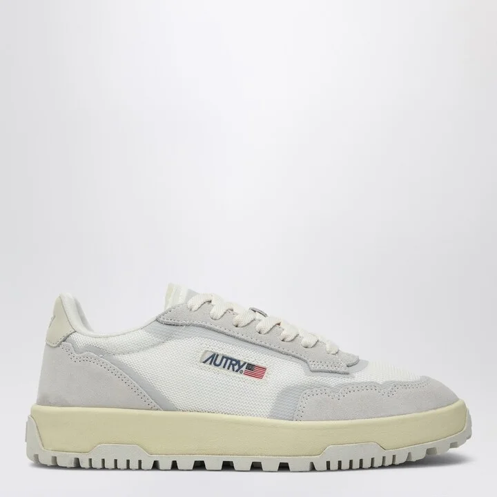 White/grey leather and mesh low CLC trainer