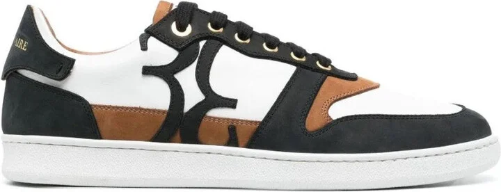 White Low-Top Sneakers With Contrasting Accents