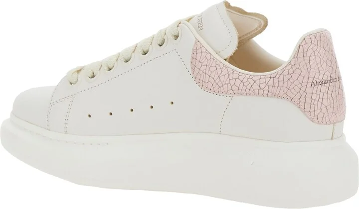 White Low Top Sneakers With Logo Patch On The Tongue And Contrasting Heel Detail In Leather Woman - Image 3
