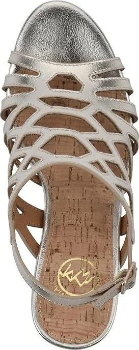 White Mountain Flaming Women's Sandals Lt.Gold/Met/Smooth : 6.5 B - Medium, Rubber - Image 2