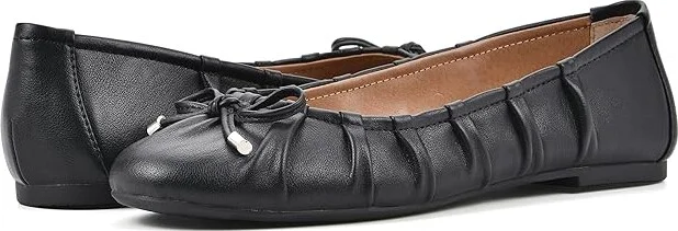 White Mountain Sakari Women's Shoes Black : 7 M, Synthetic