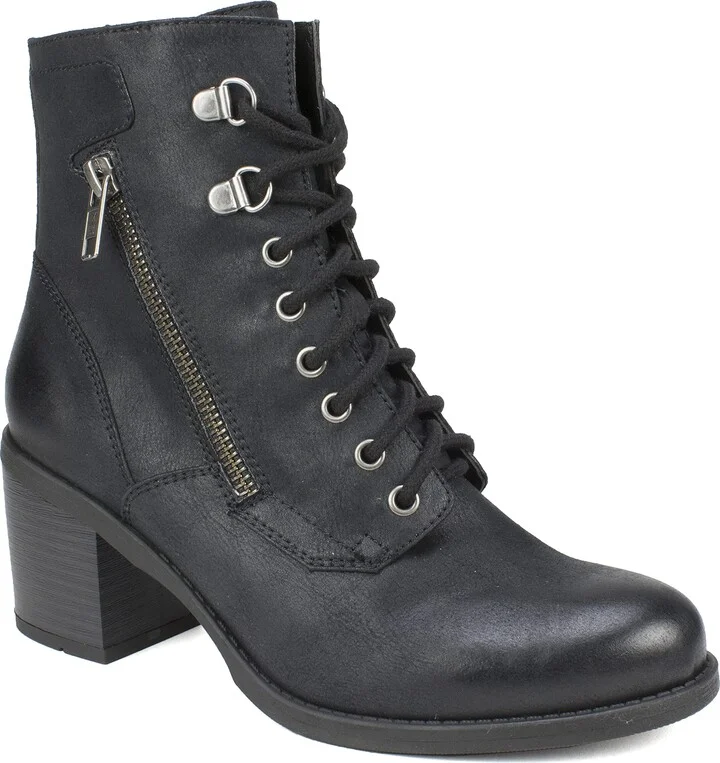 WHITE MOUNTAIN Shoes Dorian Women's Lace-up Boot