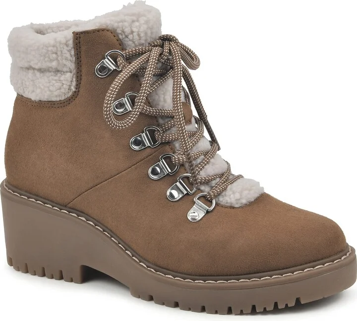 WHITE MOUNTAIN Shoes Women's Dynamite Lace-up Boot