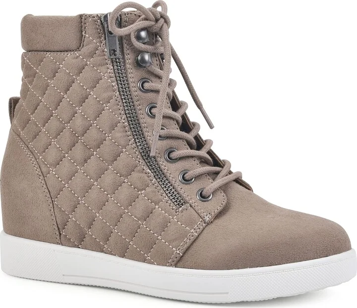 WHITE MOUNTAIN Shoes Women's Unreal Lace-up Wedge Sneaker
