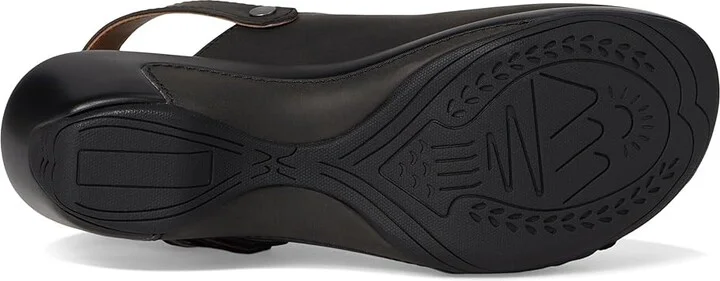 White Mountain Viewable Women's Slippers Brown/Pull Up : 6 B - Medium, Polyester - Image 9