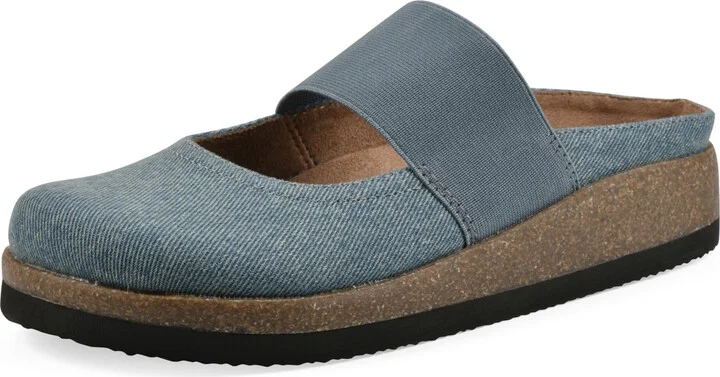 WHITE MOUNTAIN Women's Bassi Keyhole Signature Comfort-Molded Footbed Mule