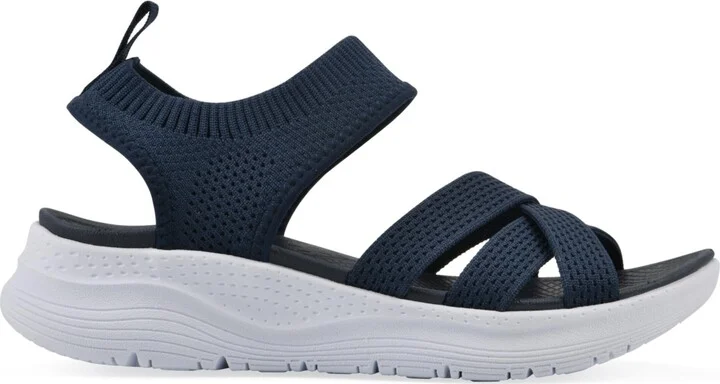 White Mountain Women's Charry Round Toe Flat Sandals - Image 2