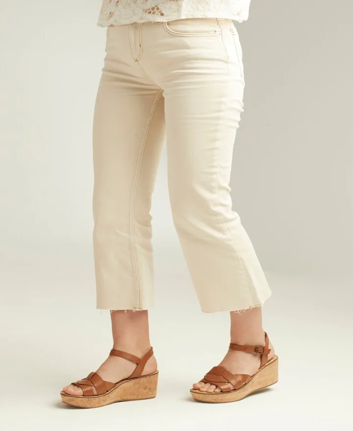White Mountain Women's Simple Platform Wedge Sandals - Image 3