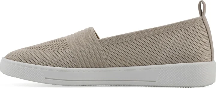 White Mountain Women's Upright Slip-On Sneakers - Image 11