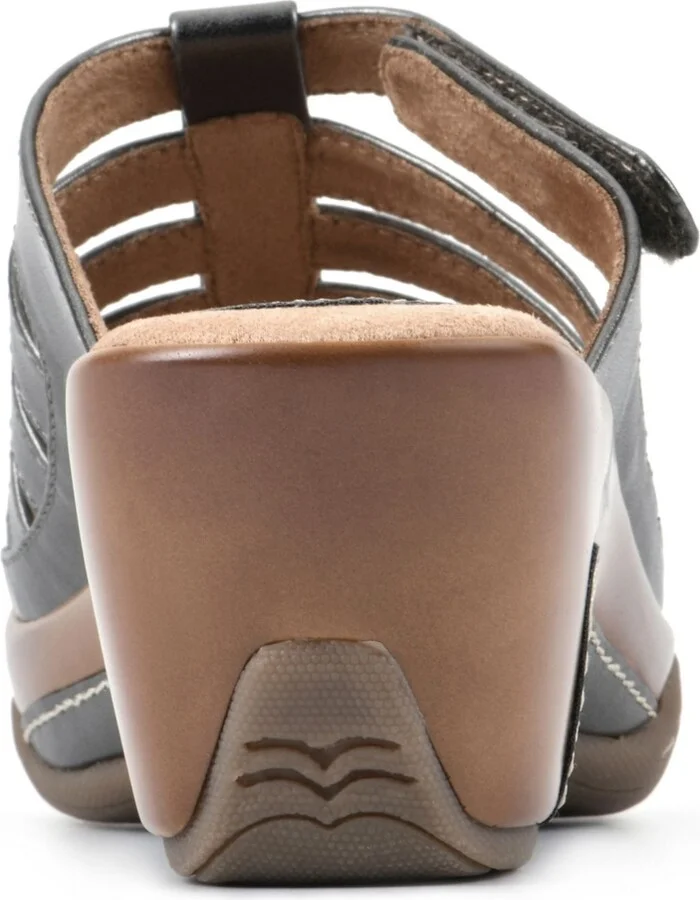 White Mountain Women's Valencia Clog Sandals - Image 3