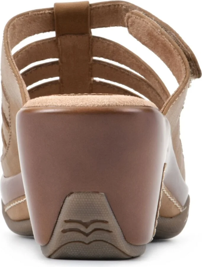 White Mountain Women's Valencia Clog Sandals - Image 9