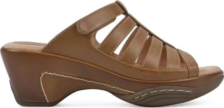 White Mountain Women's Valencia Slip-On Clog Sandals - Image 2