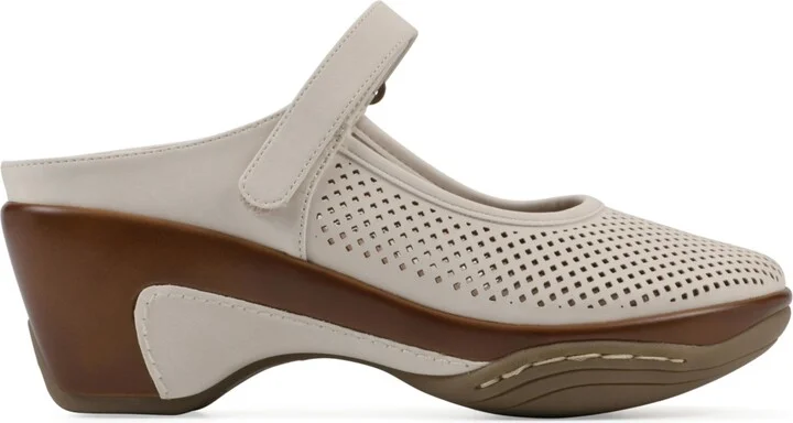 White Mountain Women's Vinto2 Mary Jane Clog Mules - Image 7