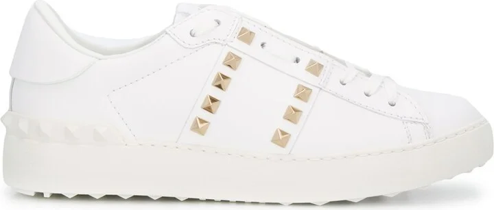 White Rockstud Untitled 11 Leather Sneakers