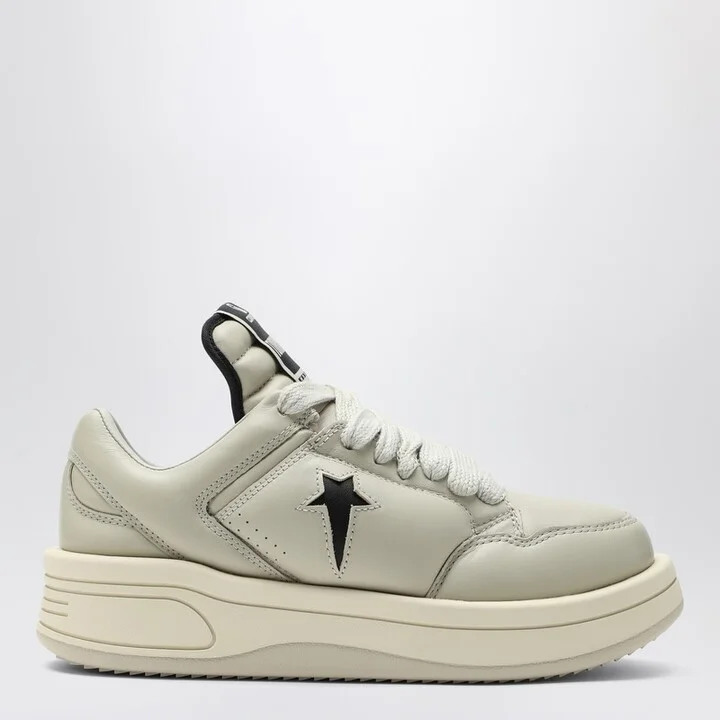 White Turbowpn OX sneakers