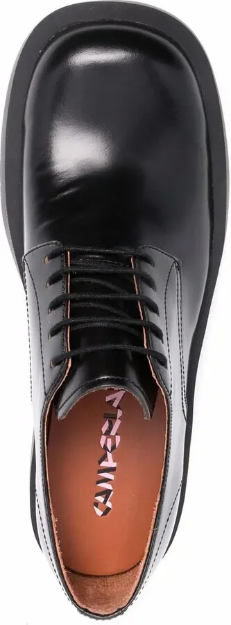 Wide-Toe Oxford Shoes - Image 4