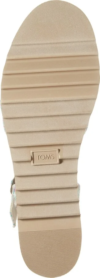 Wide Triangle Woven Wedge Sandal - Image 4