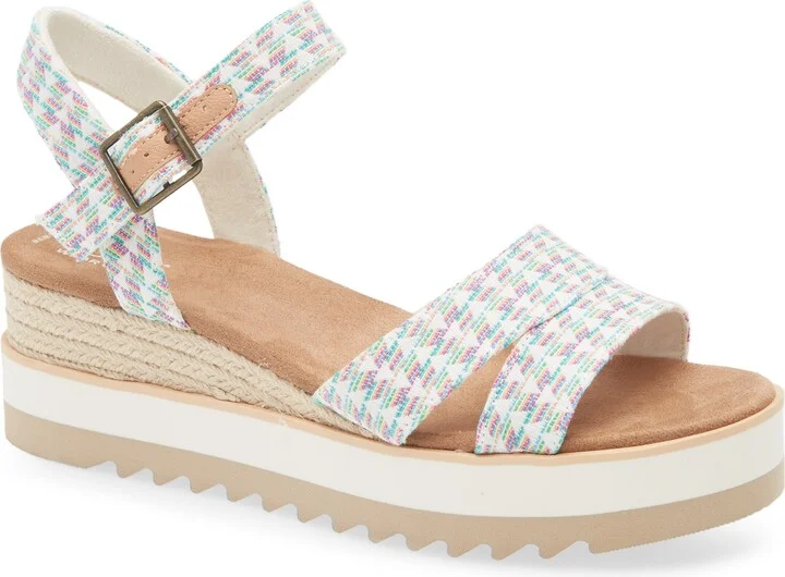 Wide Triangle Woven Wedge Sandal