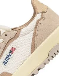 Wildpace Low Sneakers - Image 3