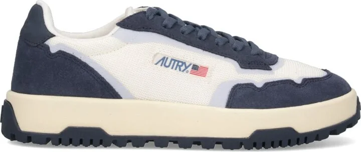 wildpace Sneakers