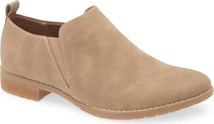 TAUPE