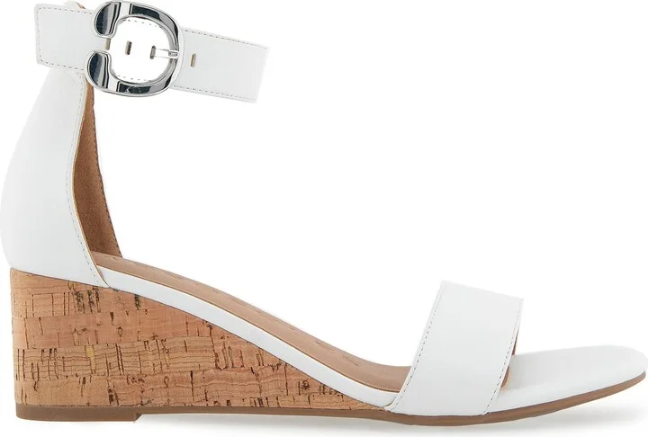 Willis Wedge Heel Sandal - Image 10