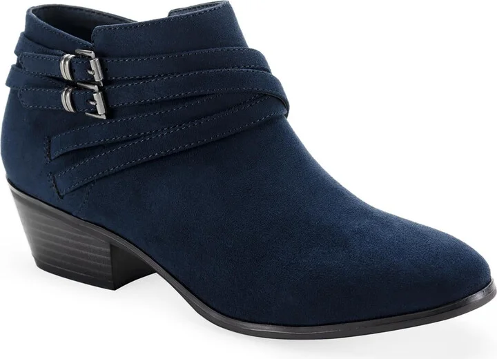 Willow Womens Padded Insole Almond Toe Ankle Boots