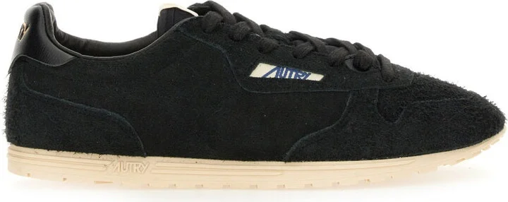 "Windspin" Sneaker