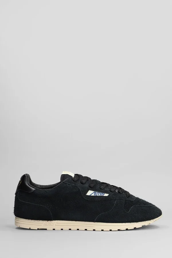 Windspin Sneakers In Black Suede