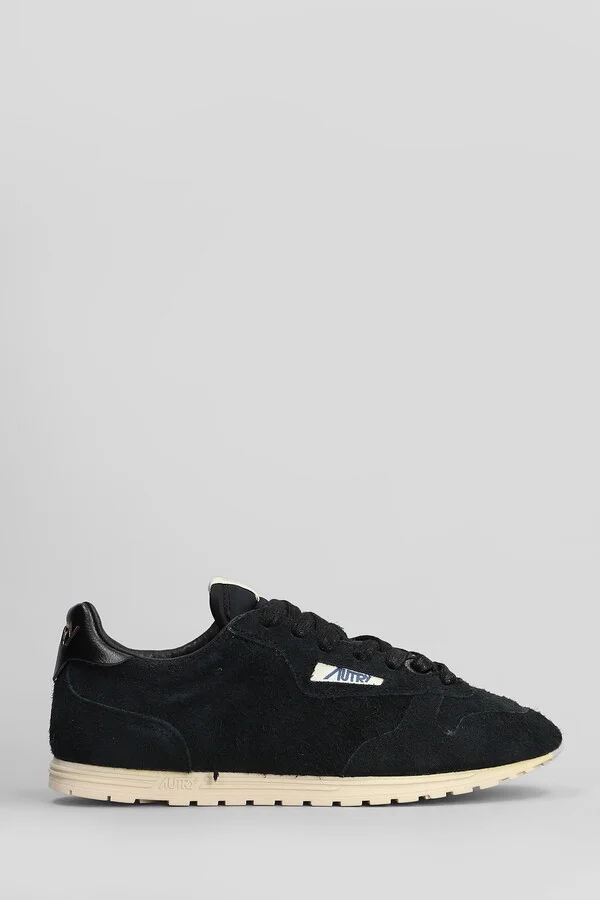 Windspin Sneakers In Black Suede