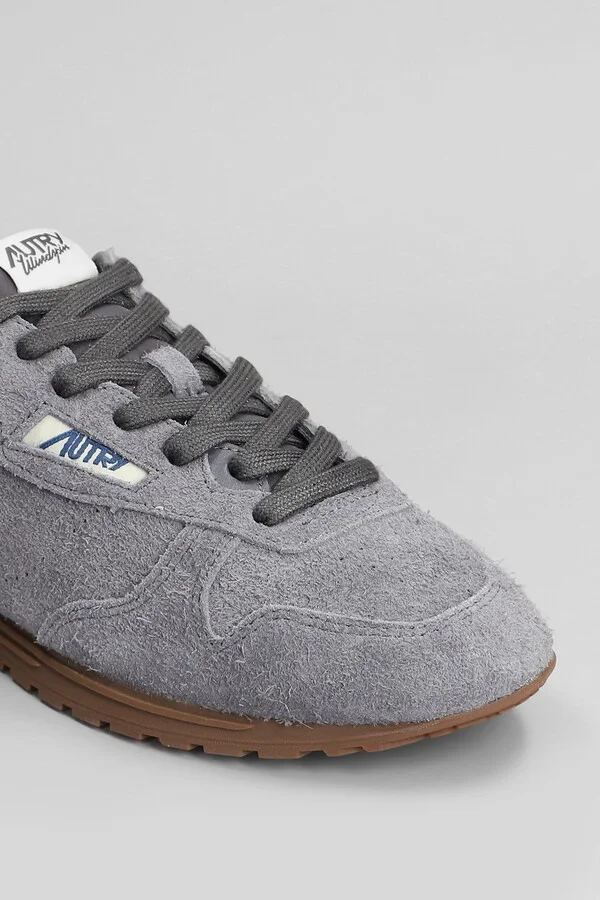Windspin Sneakers In Grey Suede - Image 5